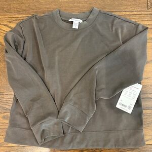 Athleta Charcoal Long Sleeve Top